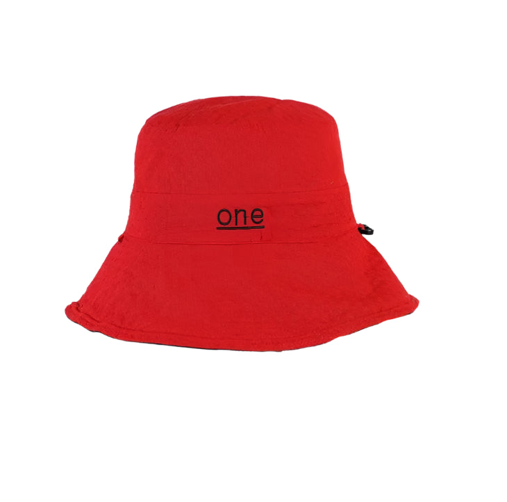 Bob Double Face Brodé Rouge