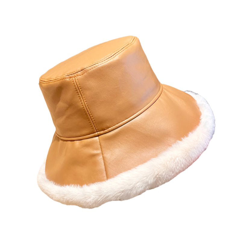 Bob Stylé à Fausse Fourrure Beige